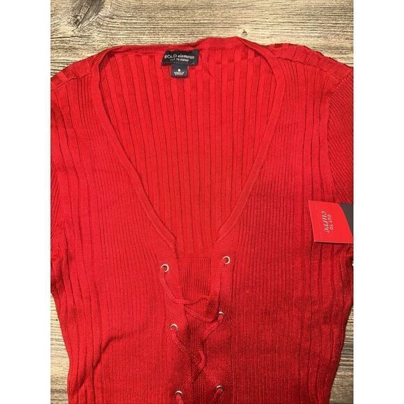 Bond Elements Cut To Curve Small Red Dress. NWT. Retails $78.00. 10 - Picture 7 of 9